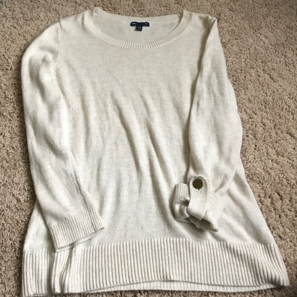 Cream colored GAP sweater